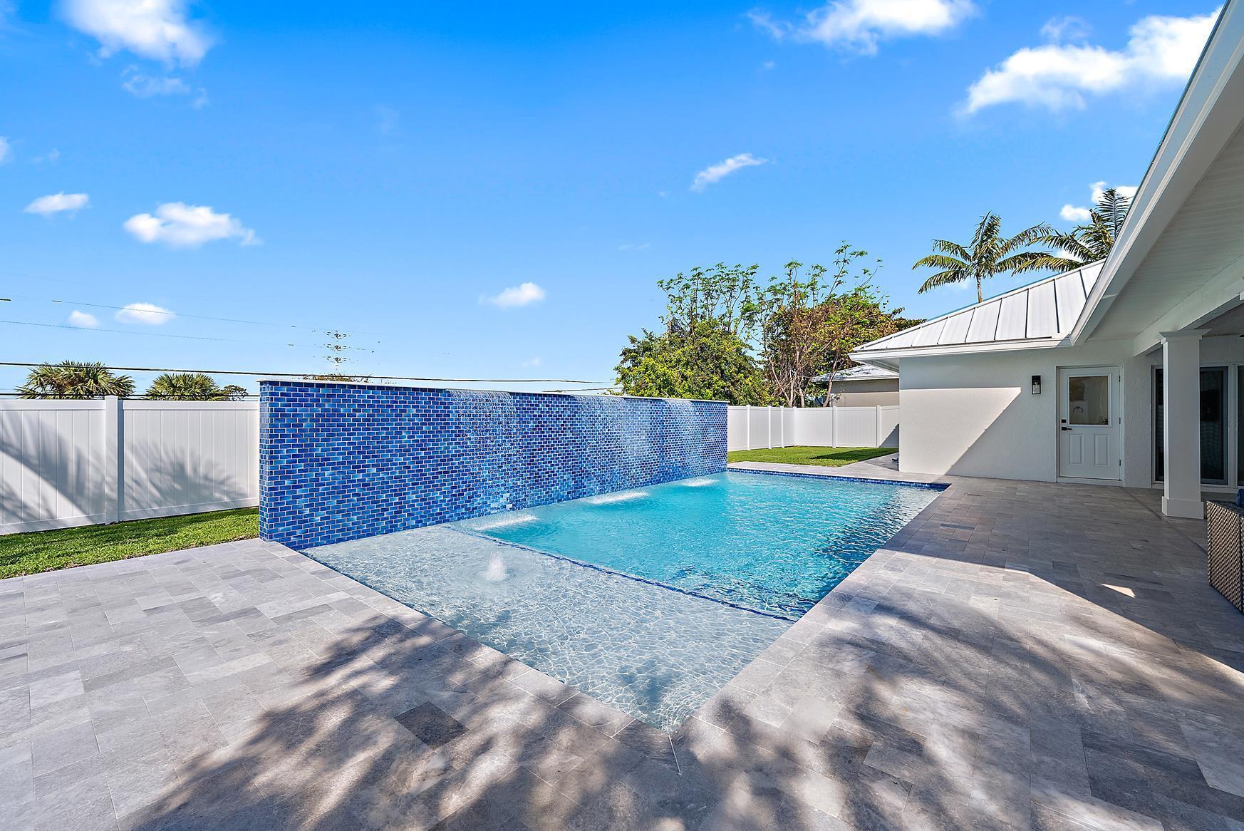 OCEAN VIEW RIDGE - Residential