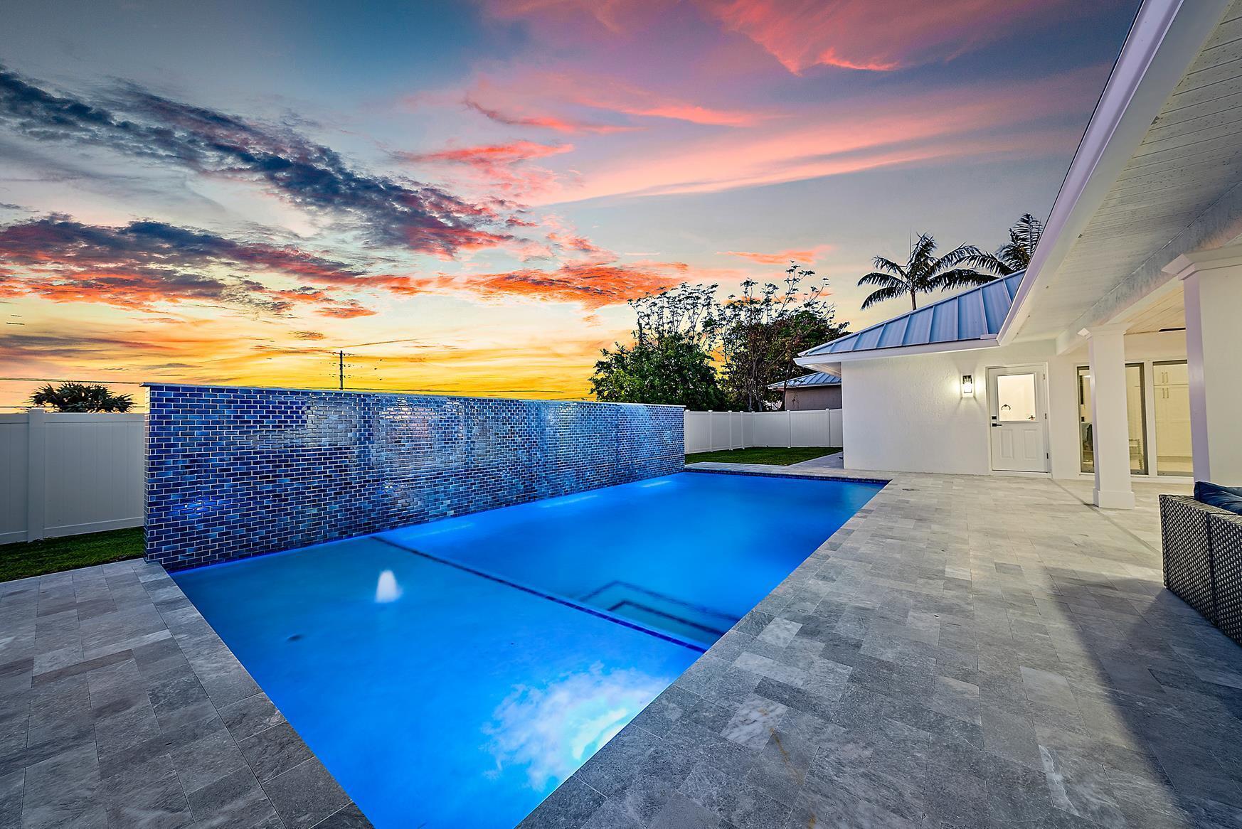 OCEAN VIEW RIDGE - Residential