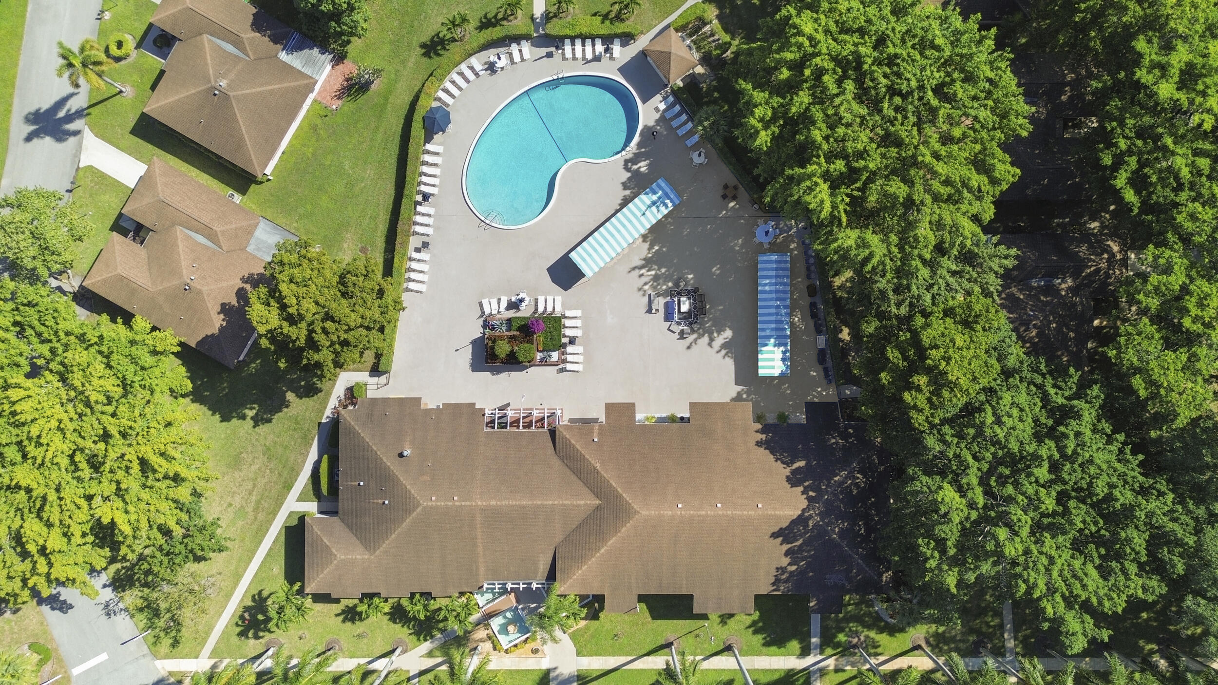 VILLAGES OF ORIOLE BONAIRE - Residential