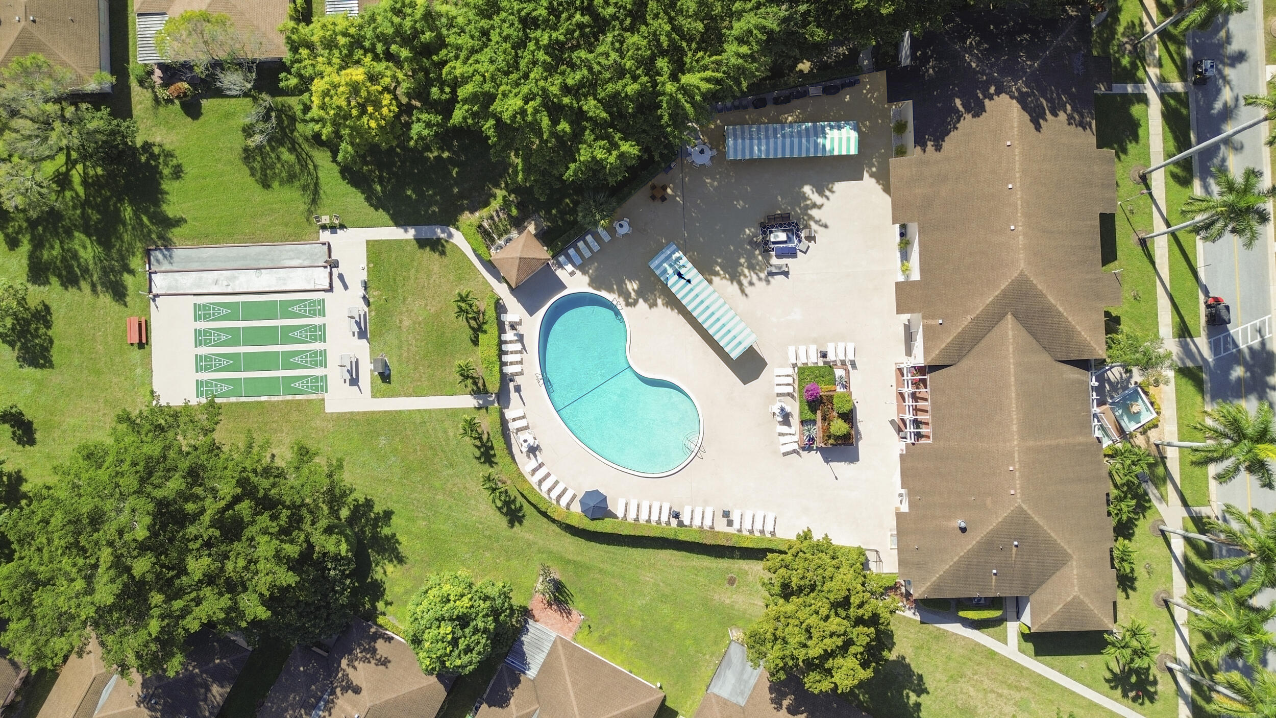 VILLAGES OF ORIOLE BONAIRE - Residential