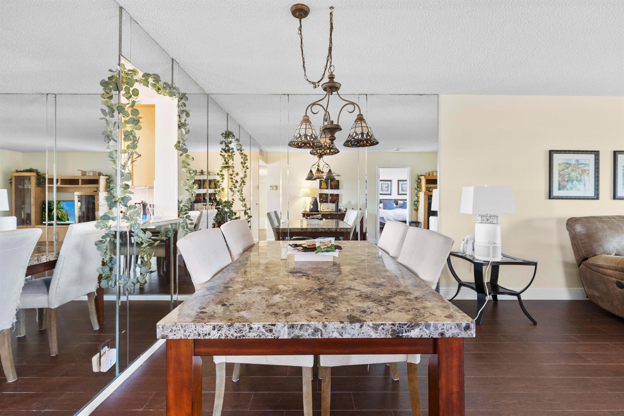 VILLAGES OF ORIOLE BONAIR - Residential