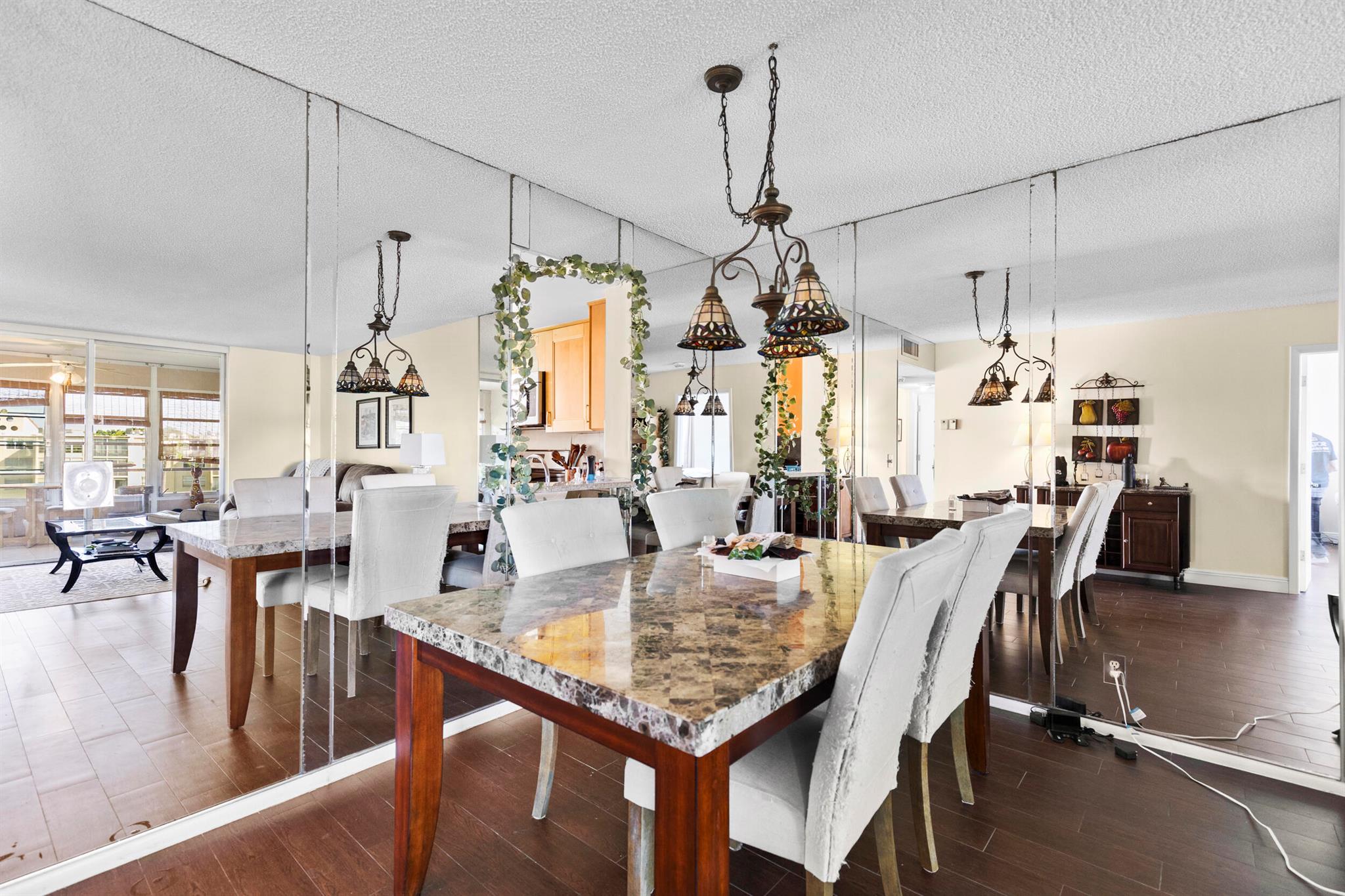 VILLAGES OF ORIOLE BONAIR - Residential