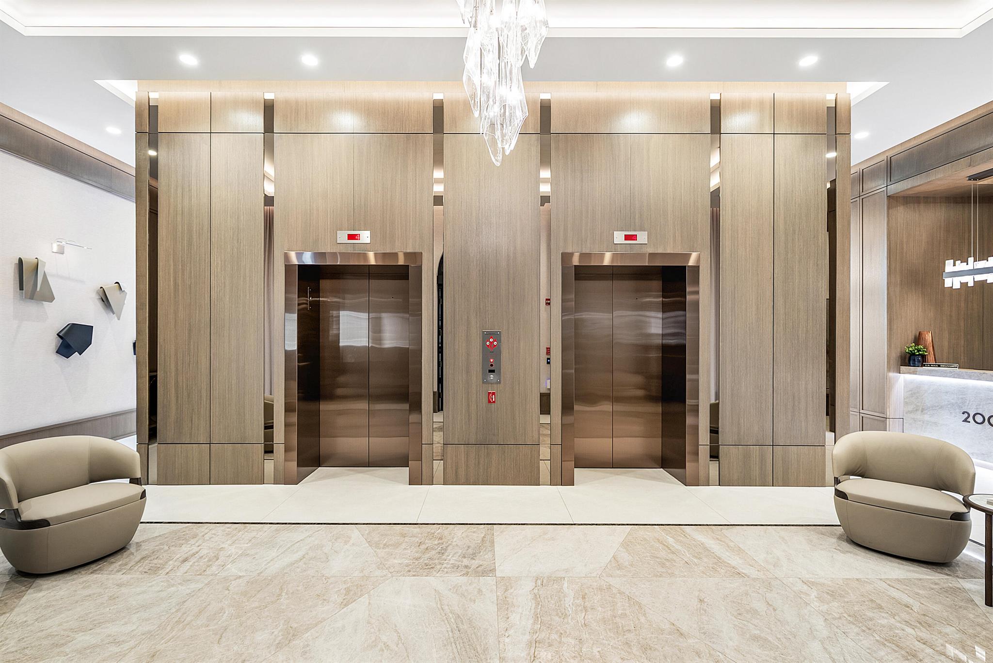200 EAST PALMETTO PARK CO - Residential