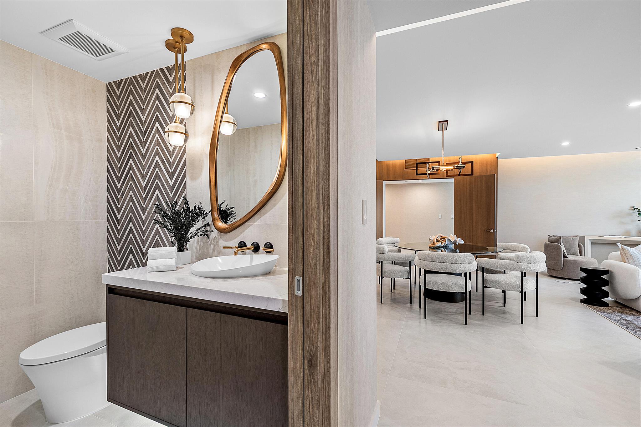 200 EAST PALMETTO PARK CO - Residential