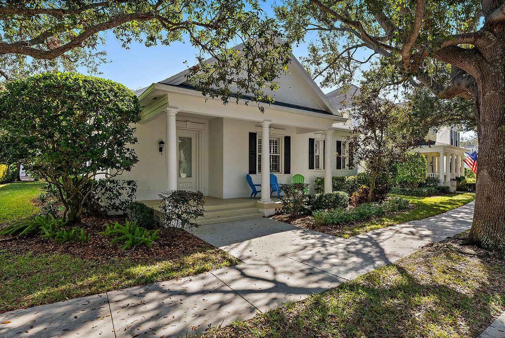 Photo of 213 Barbados Drive, Jupiter, FL 33458 (MLS # R11051059)