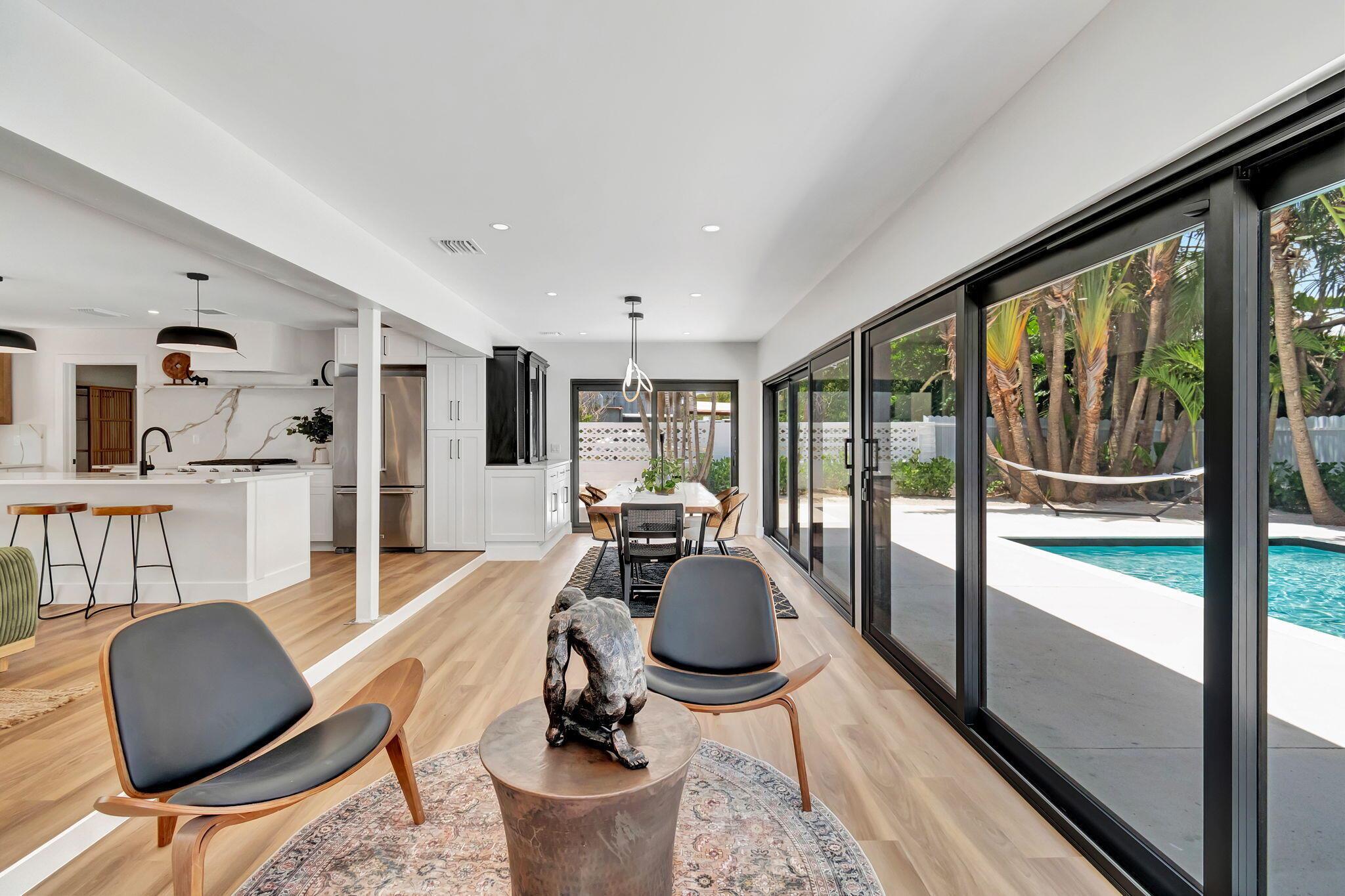 LAS PALMAS PARK - Residential