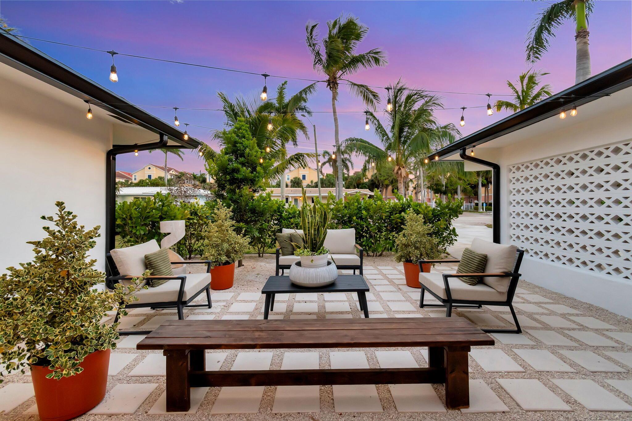 LAS PALMAS PARK - Residential