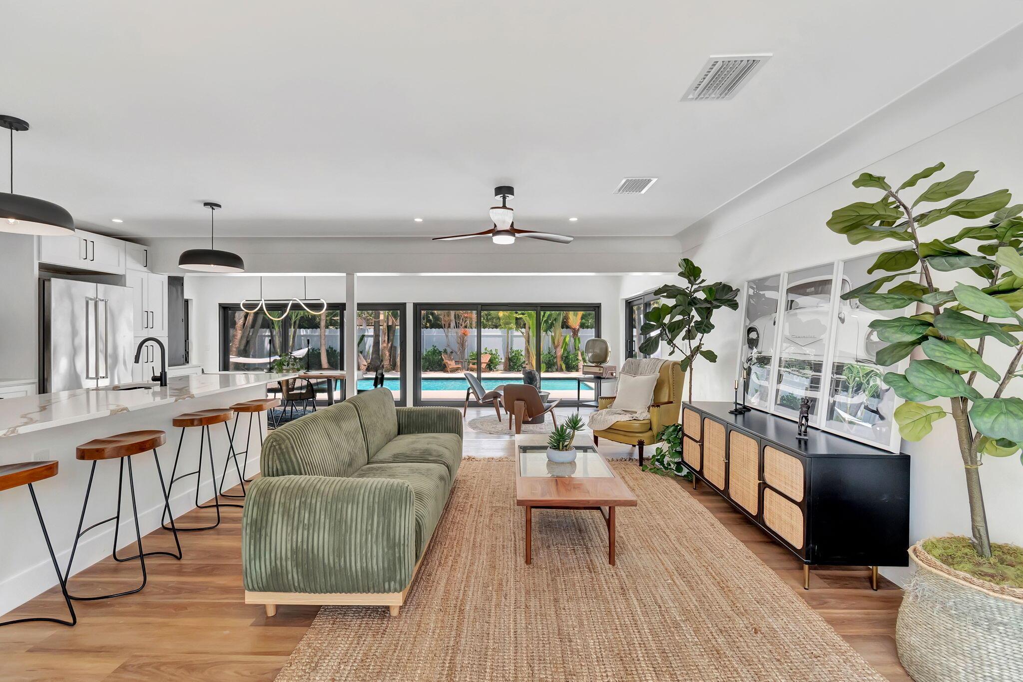 LAS PALMAS PARK - Residential