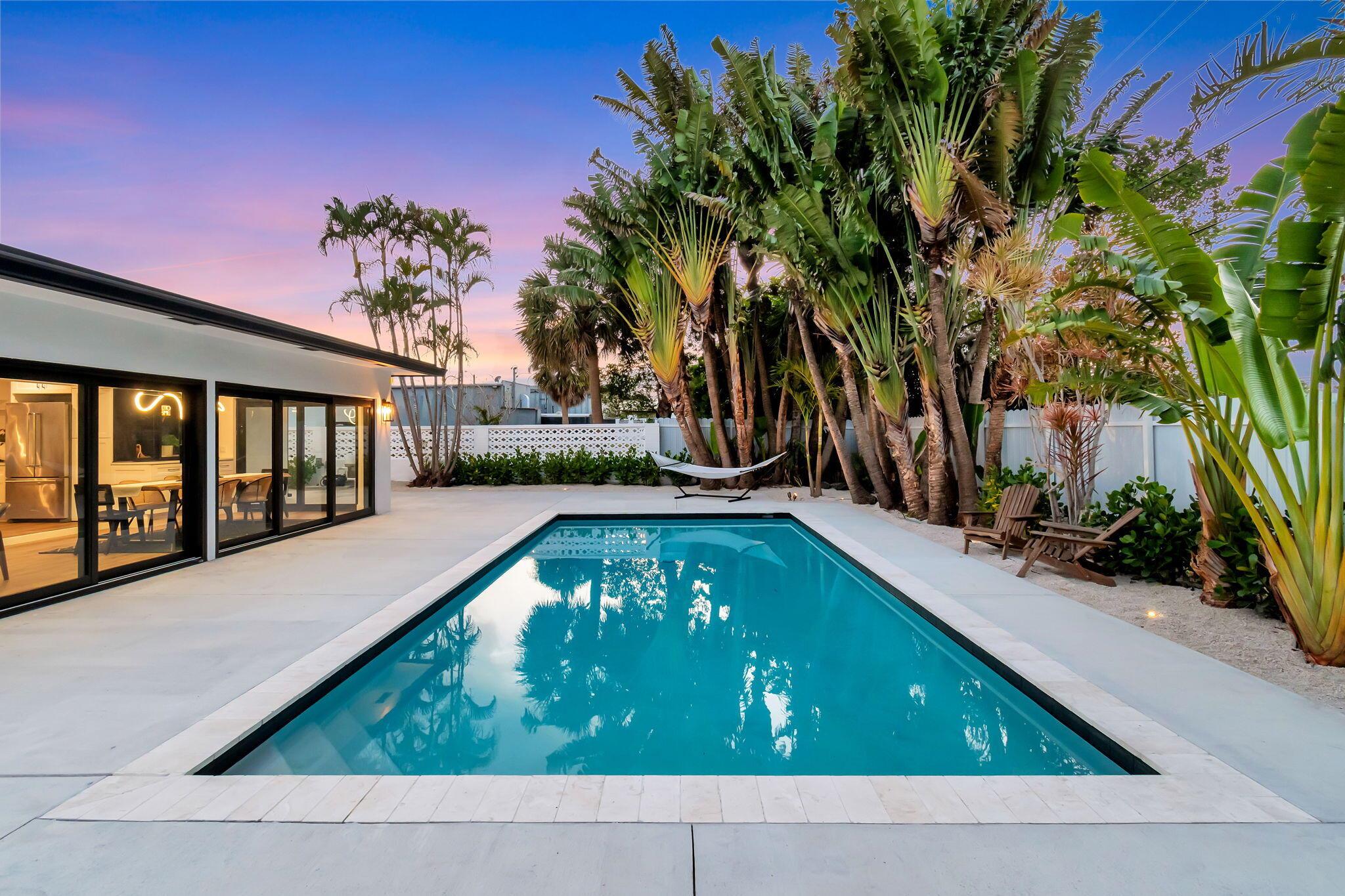 LAS PALMAS PARK - Residential