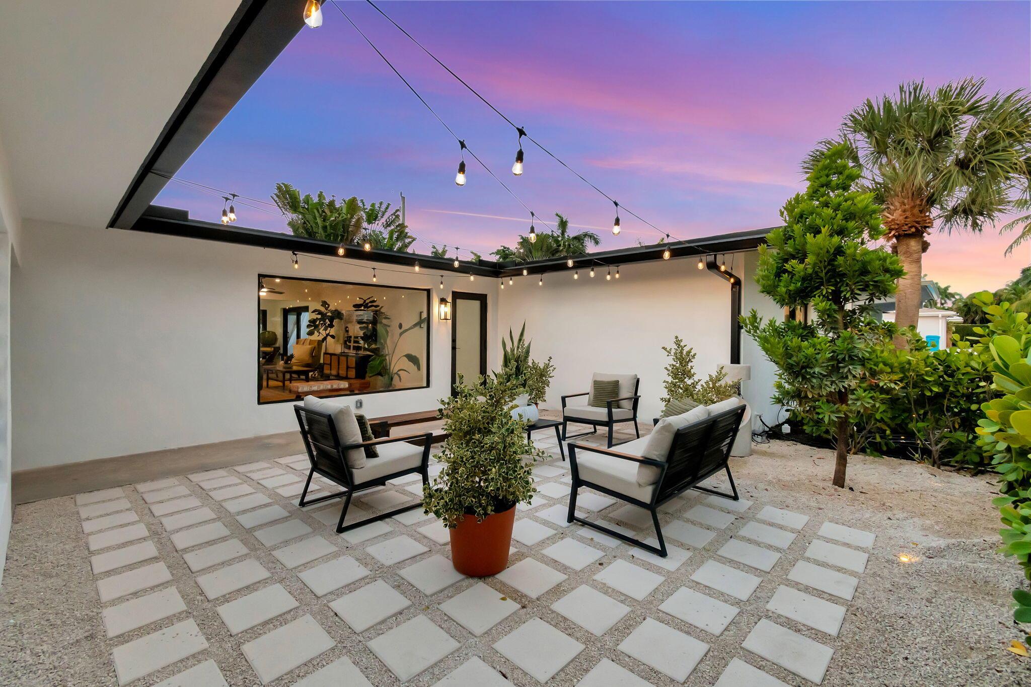 LAS PALMAS PARK - Residential