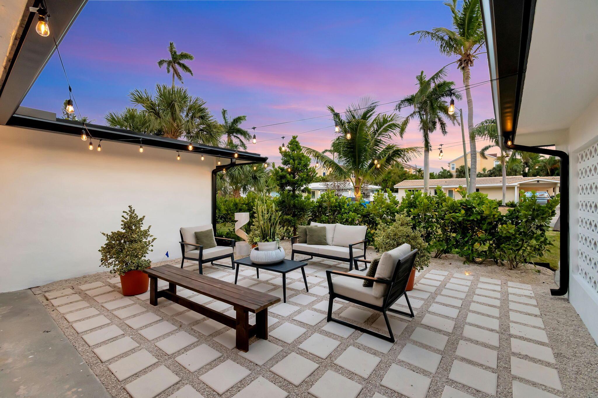 LAS PALMAS PARK - Residential