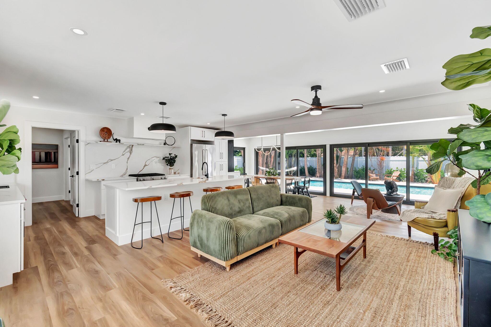 LAS PALMAS PARK - Residential