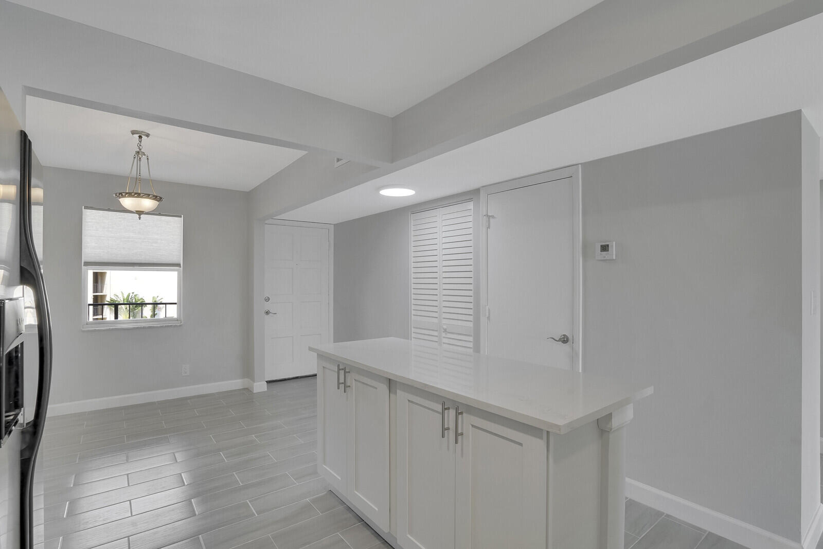 ISLAND CLUB ONE CONDO - Residential
