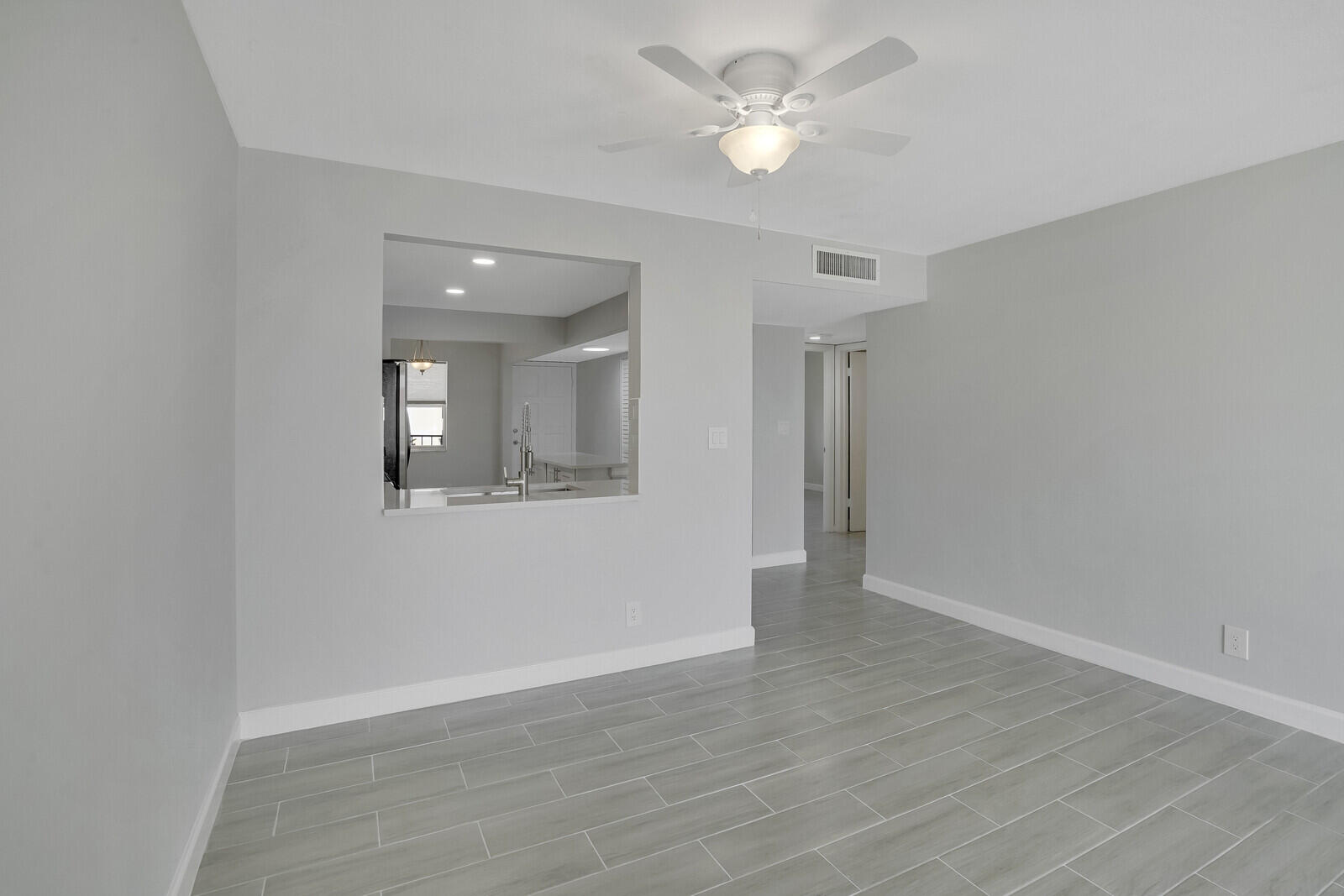 ISLAND CLUB ONE CONDO - Residential