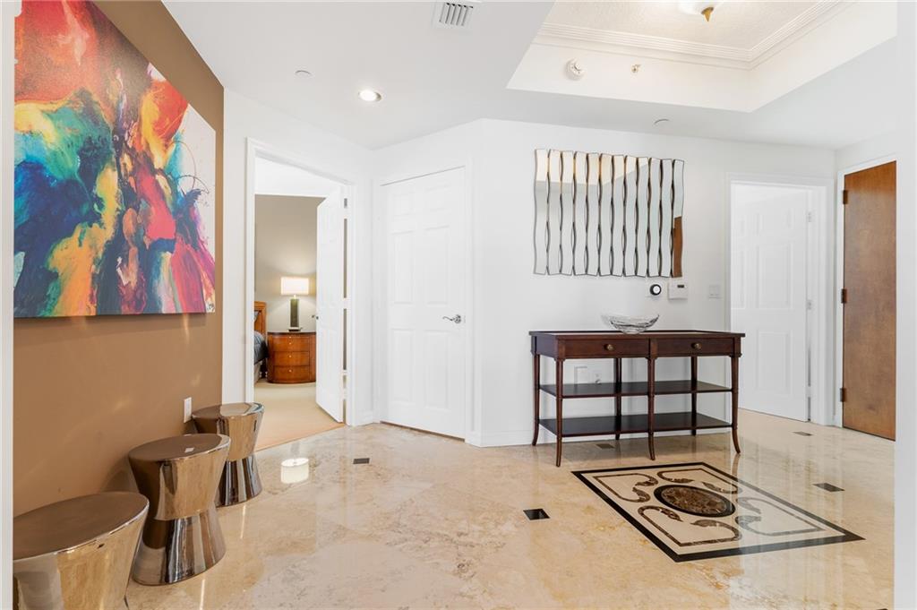 L'AMBIANCE - Residential
