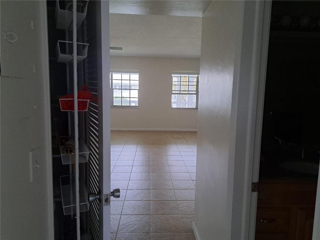 2455 NE 51st St E307