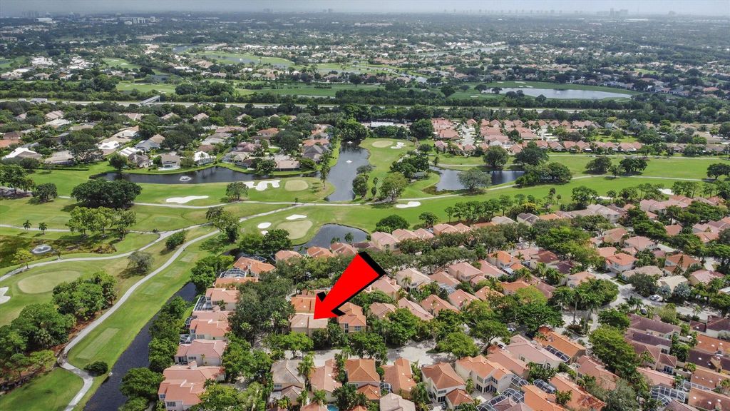 Photo of 7 Via Tivoli, Palm Beach Gardens, FL 33418 (MLS # R10938964)
