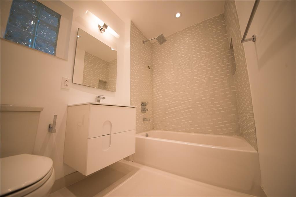 Foster & Sanchez Tr - Residential