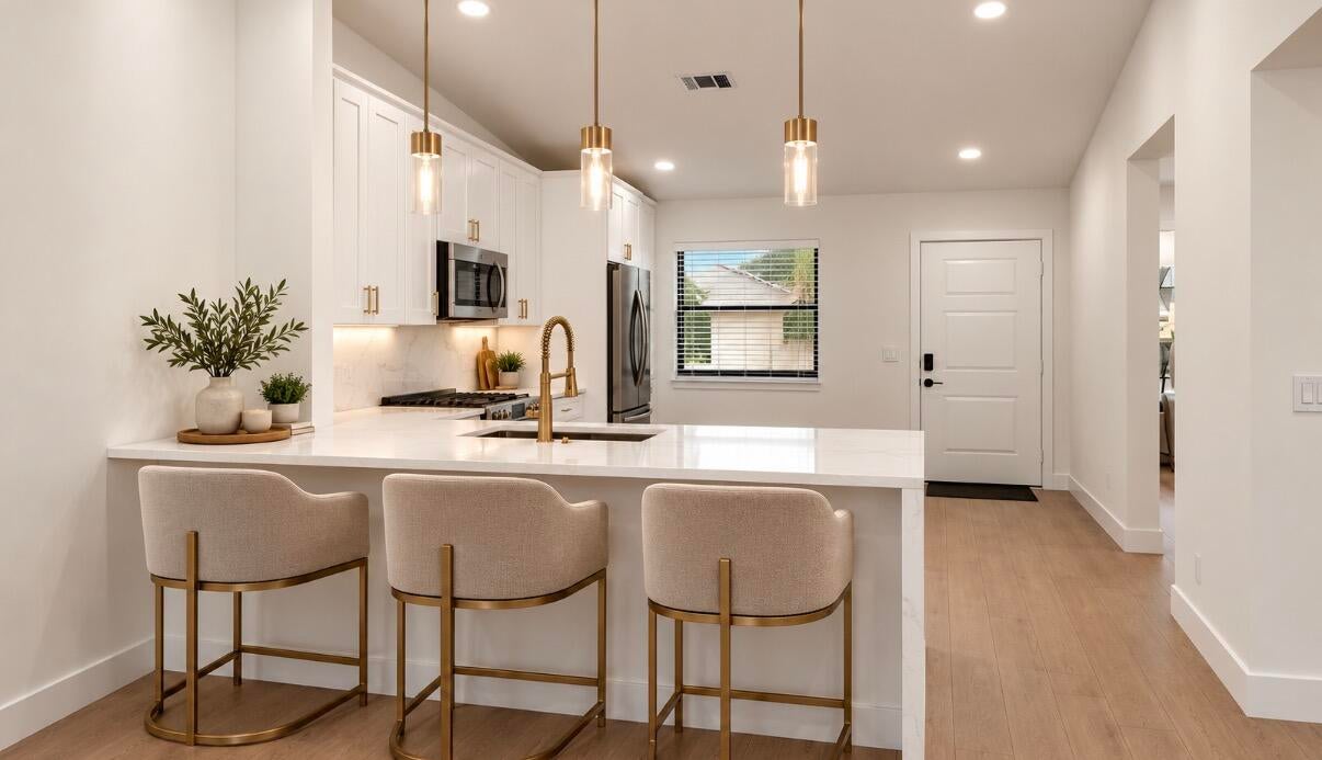 4699 LUCERNE LAKES Boulevard E 203