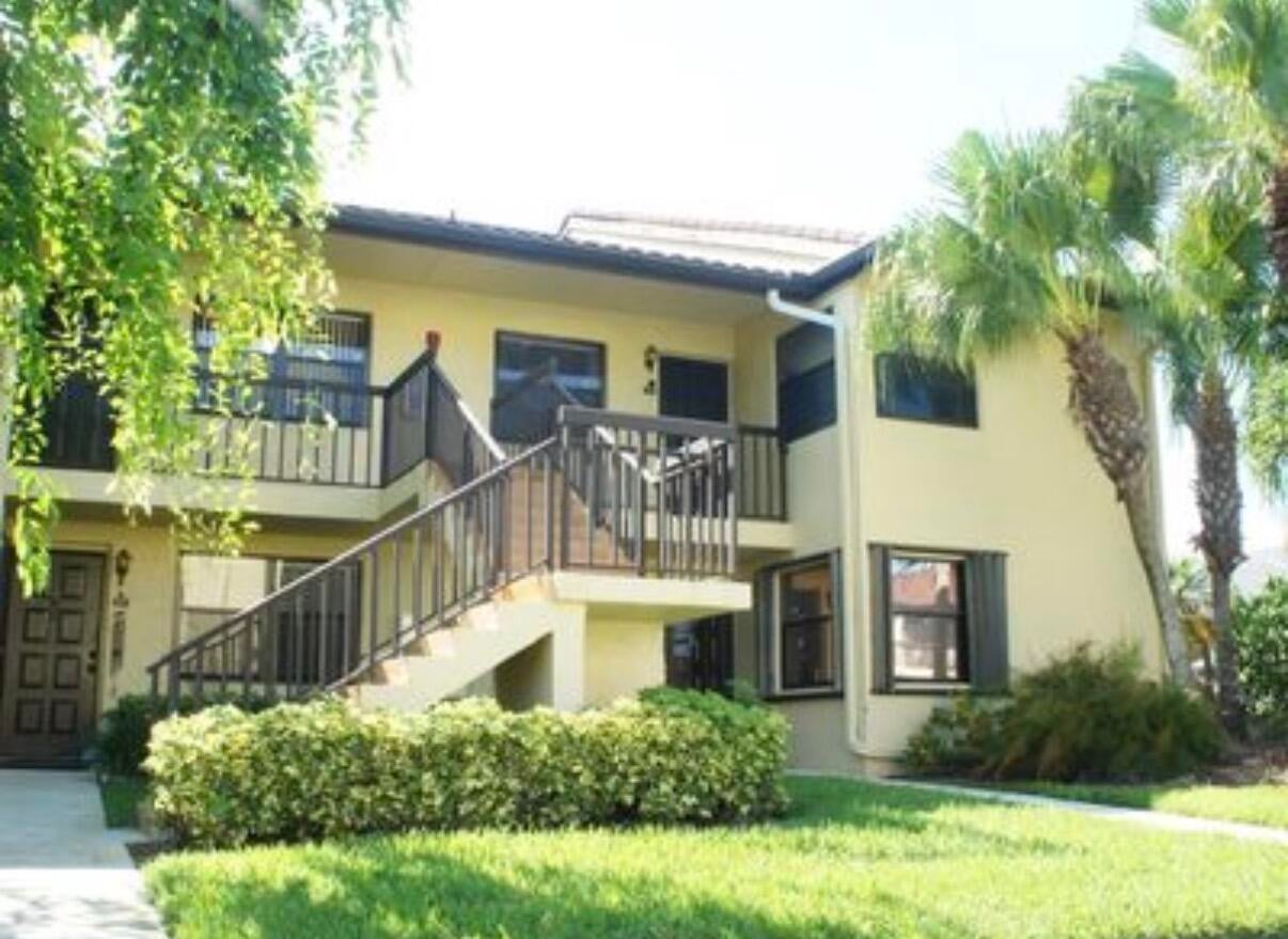 4699 LUCERNE LAKES Boulevard E 203