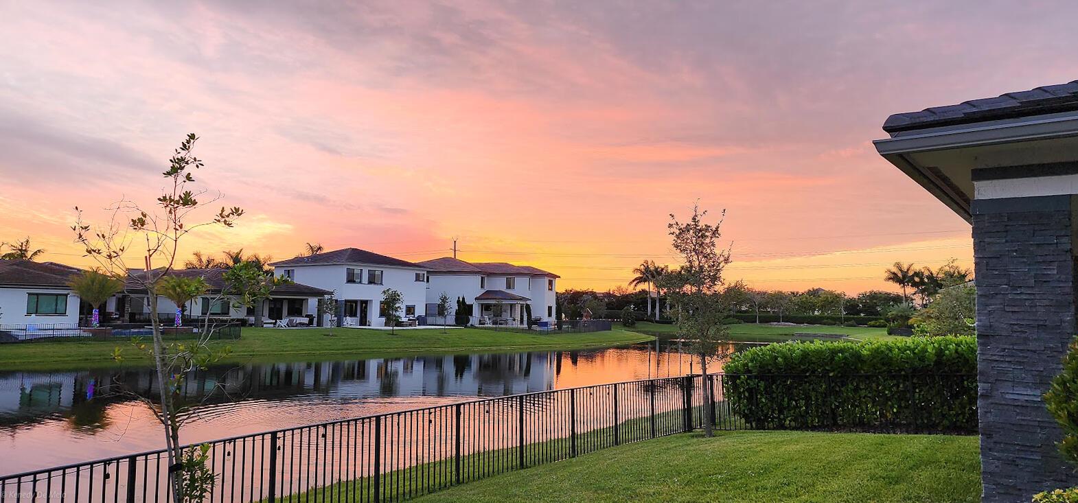 Cascata/ TRIPLE H RANCH P - Residential