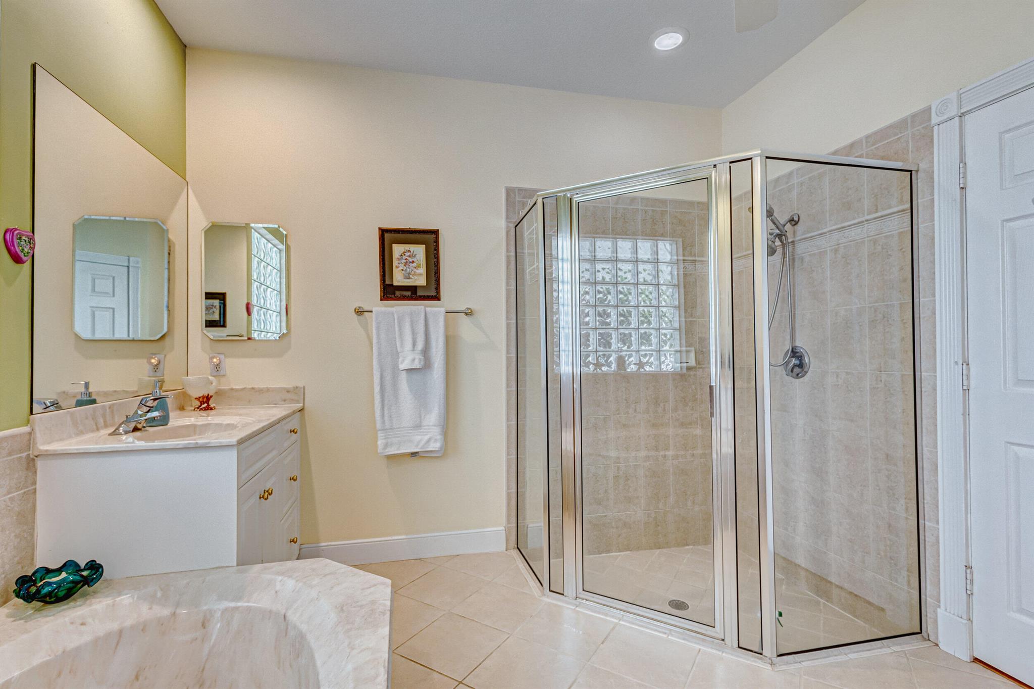OLYMPIA - Residential Lease