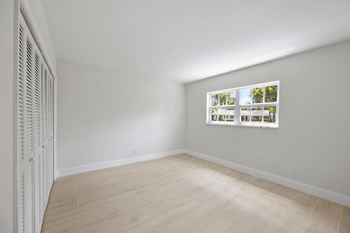 INNER CIRCLE CONDO - Residential