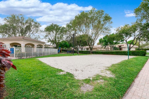 Tiny photo for 5024 Ibis Court, Coconut Creek, FL 33073 (MLS # B26034164)
