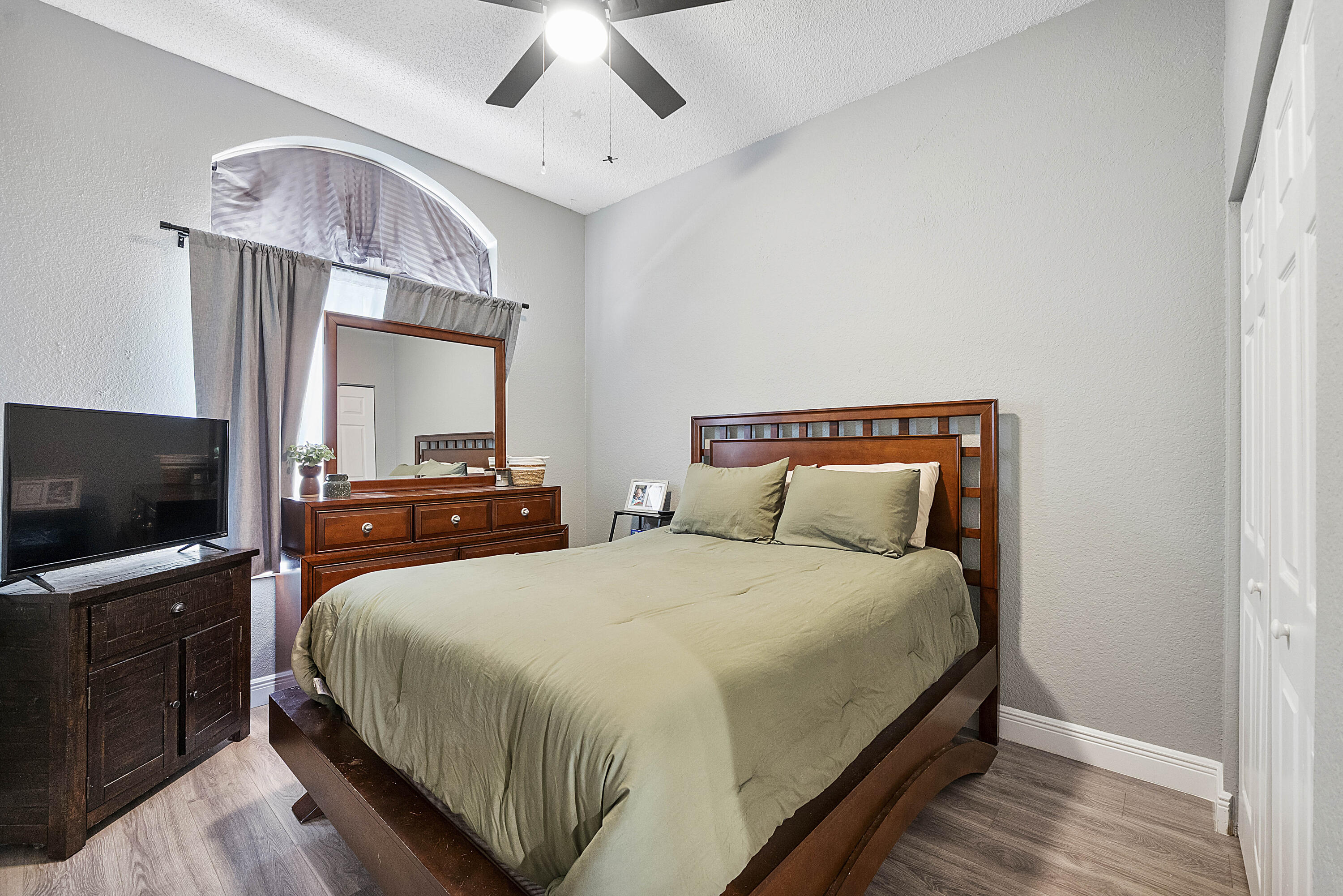REGENCY LAKES AT COCONUT CREEK - Residential