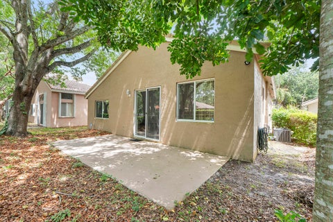 Tiny photo for 5024 Ibis Court, Coconut Creek, FL 33073 (MLS # B26034164)