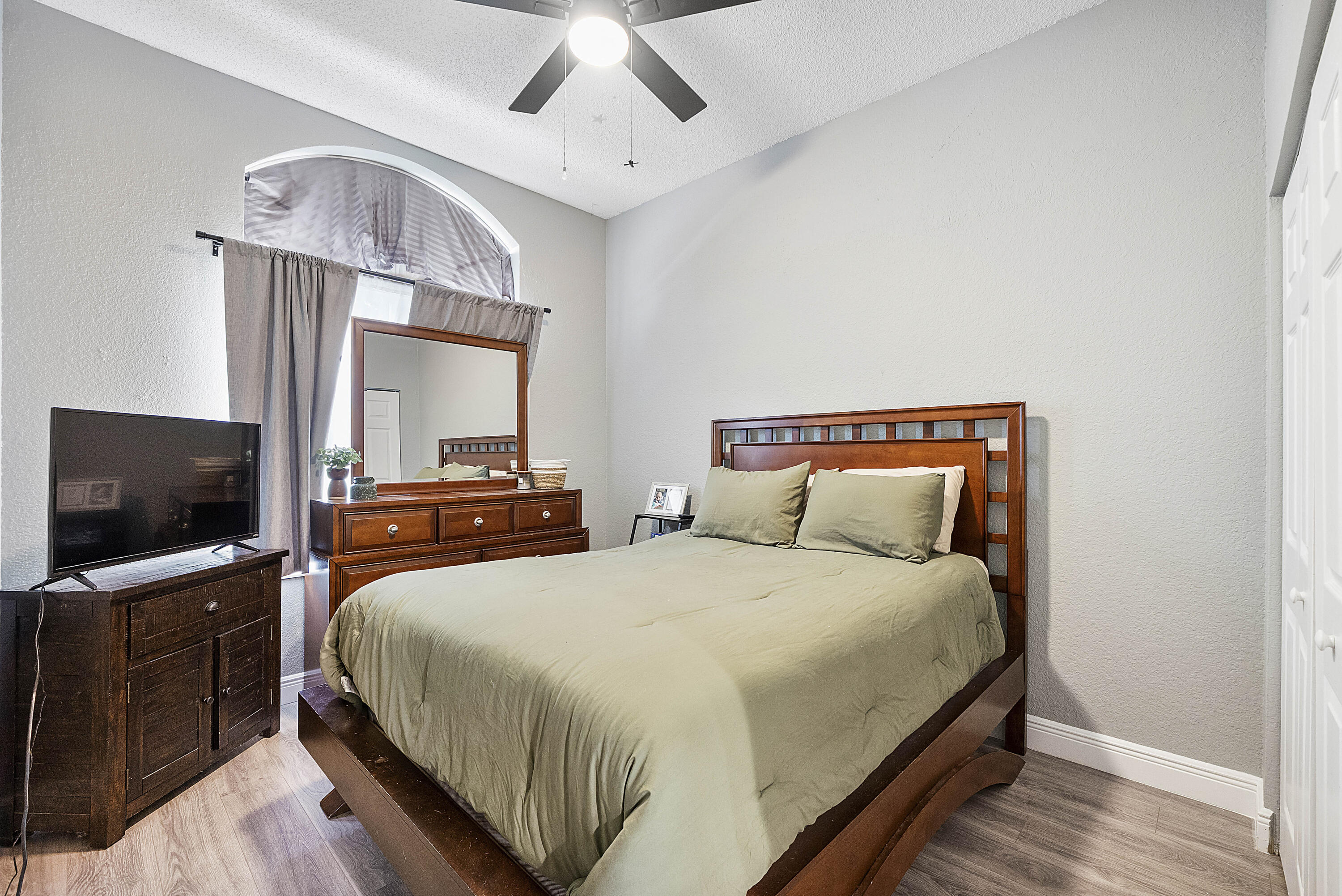 REGENCY LAKES AT COCONUT CREEK - Residential