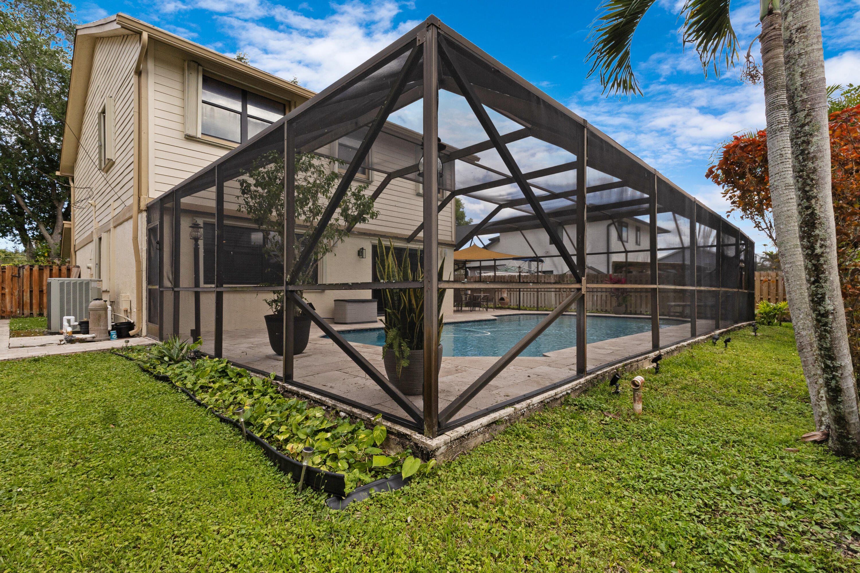 SUNRISE GOLF VILLAGE SEC 26 - Residential