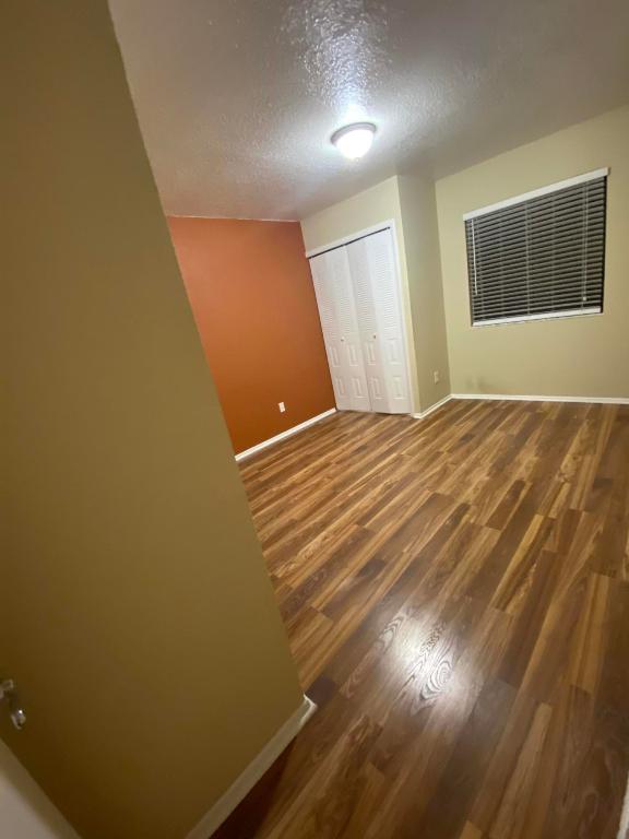 PORT ST LUCIE SECTION 27 - Residential Lease