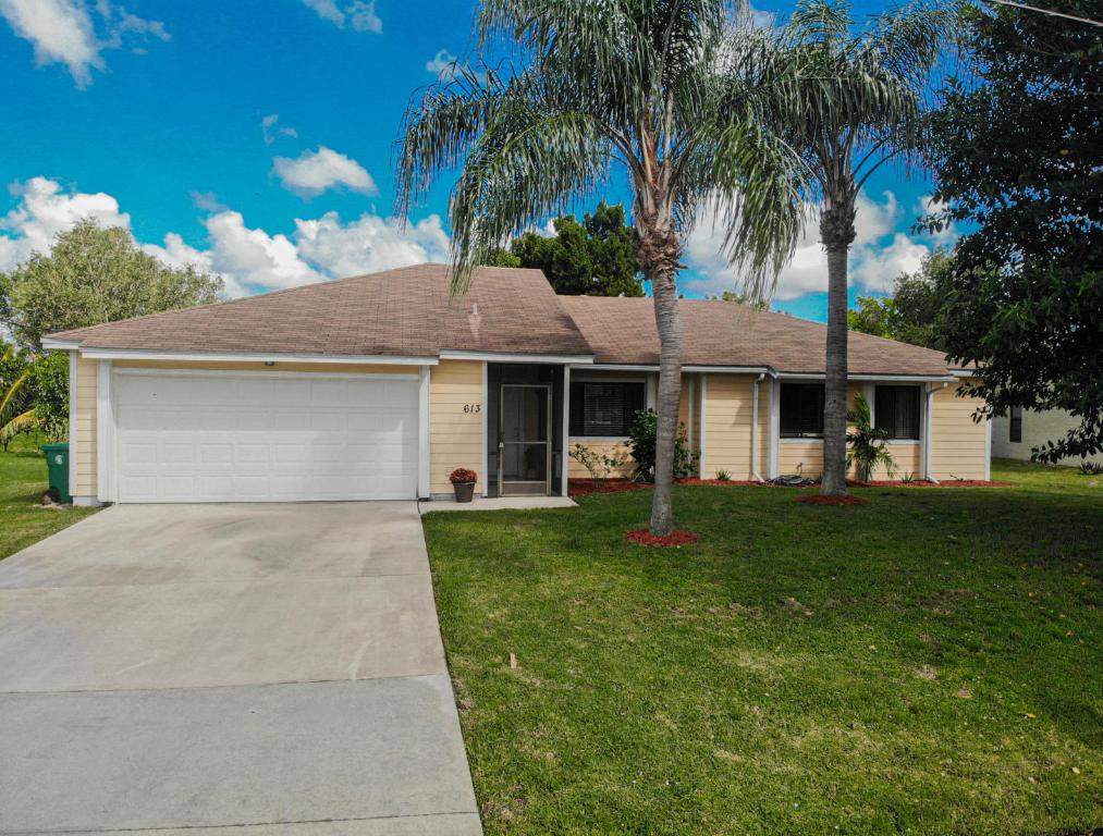 PORT ST LUCIE SECTION 27 - Residential Lease