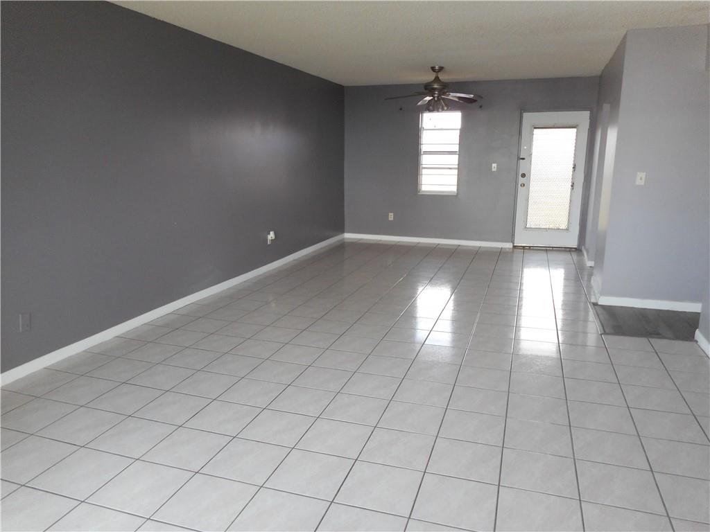 Somerset Lauderdale Lakes - Residential