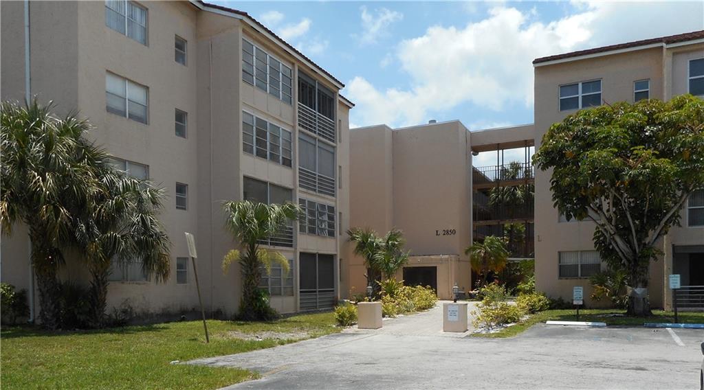 Somerset Lauderdale Lakes - Residential