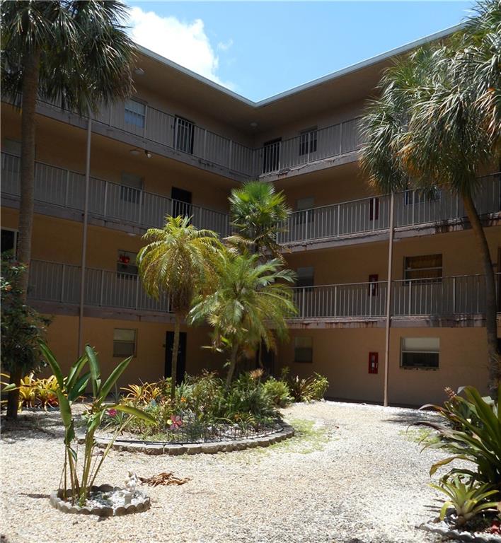 Somerset Lauderdale Lakes - Residential