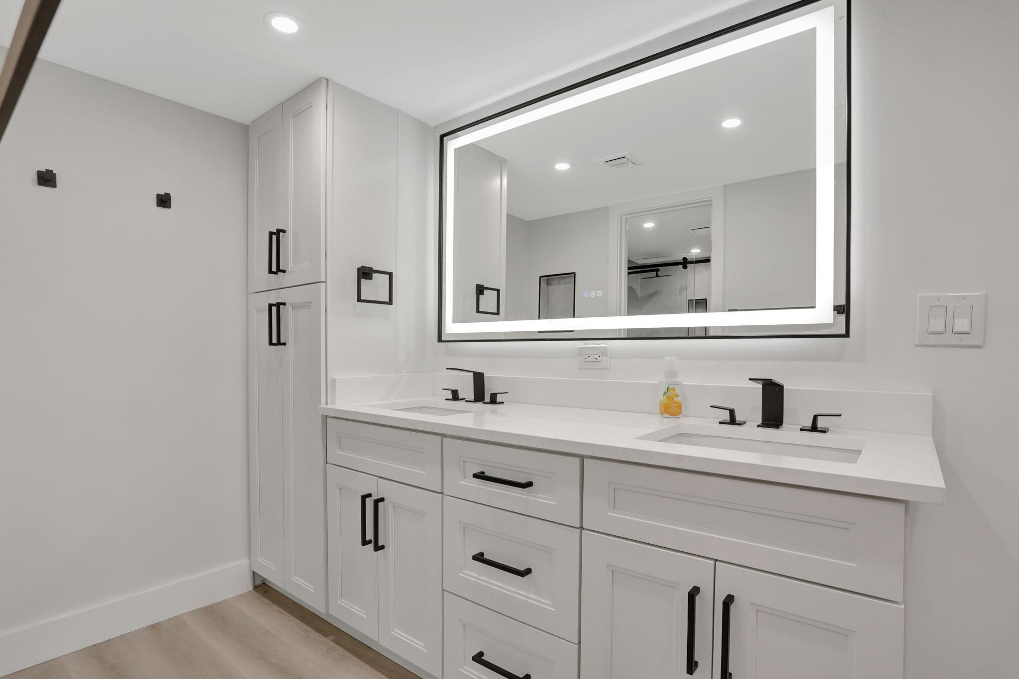 NO 115 PALM-AIRE COUNTRY - Residential