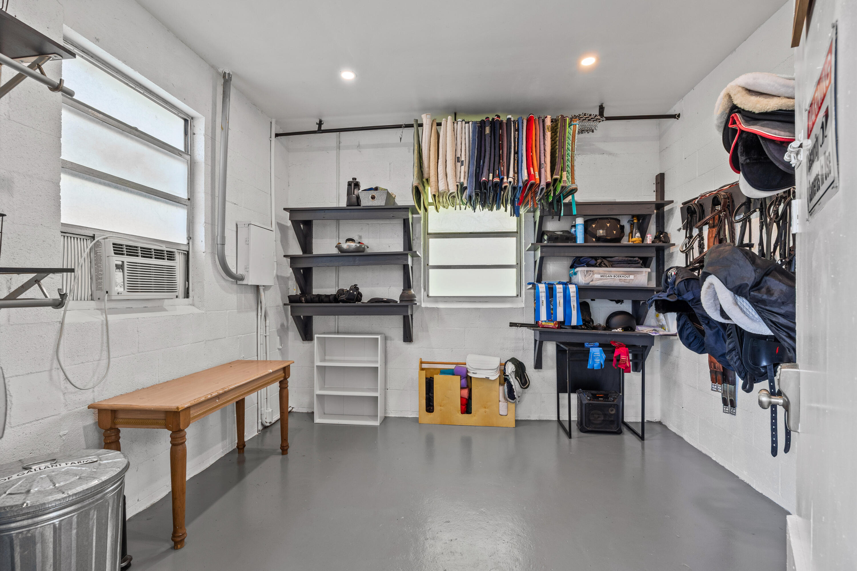 SEMINOLE RANCHES - Residential