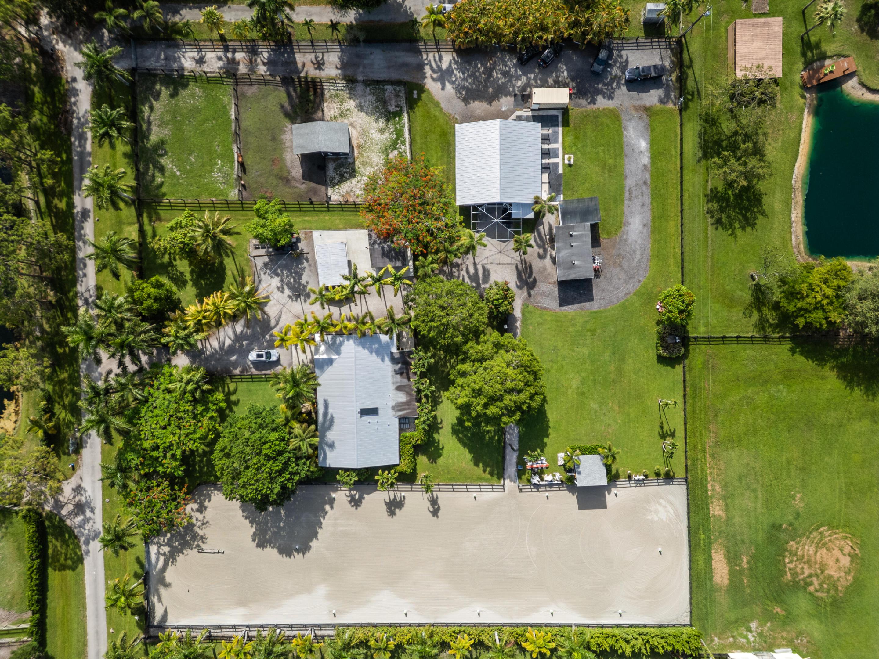 SEMINOLE RANCHES - Residential