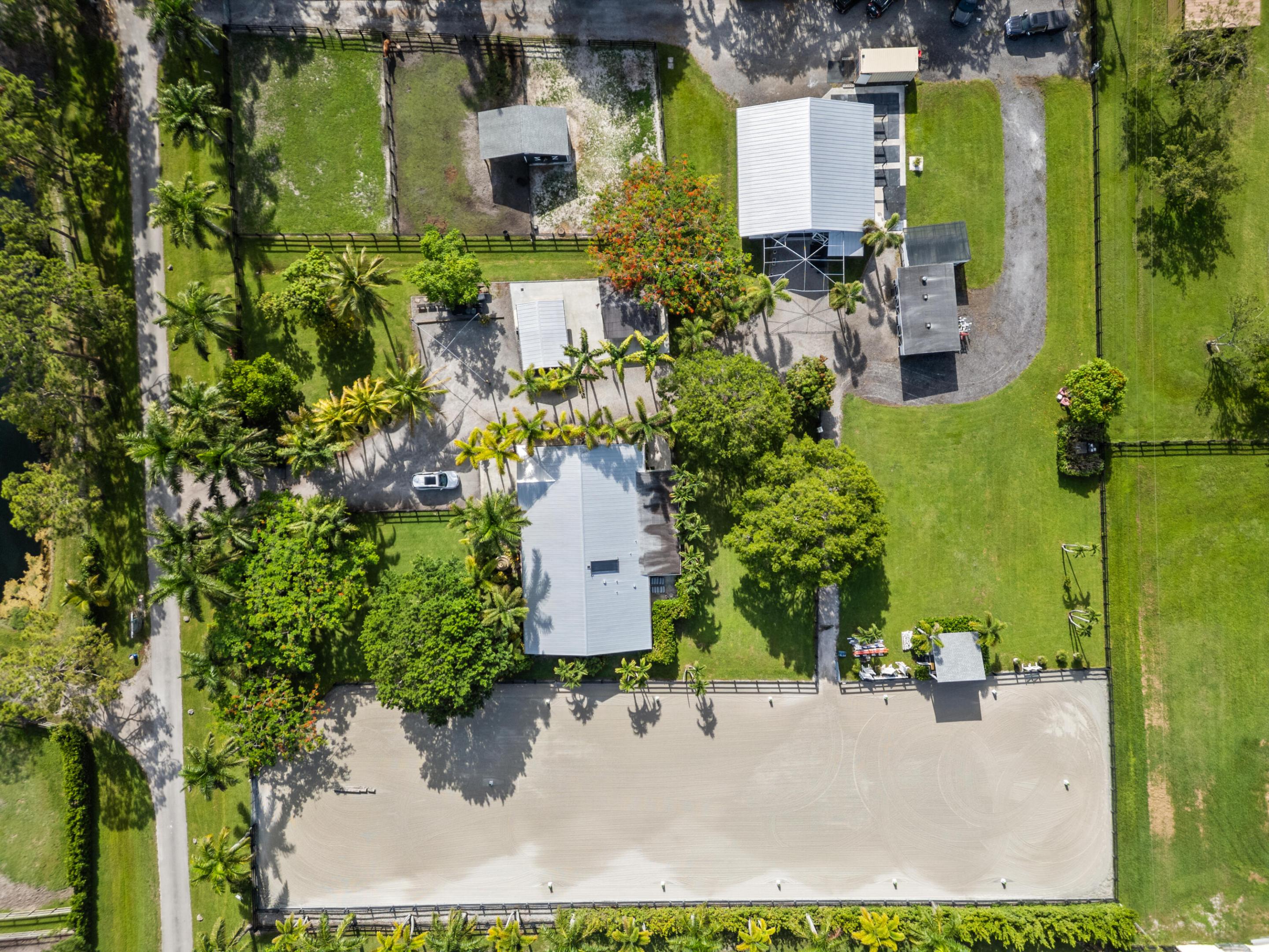 SEMINOLE RANCHES - Residential