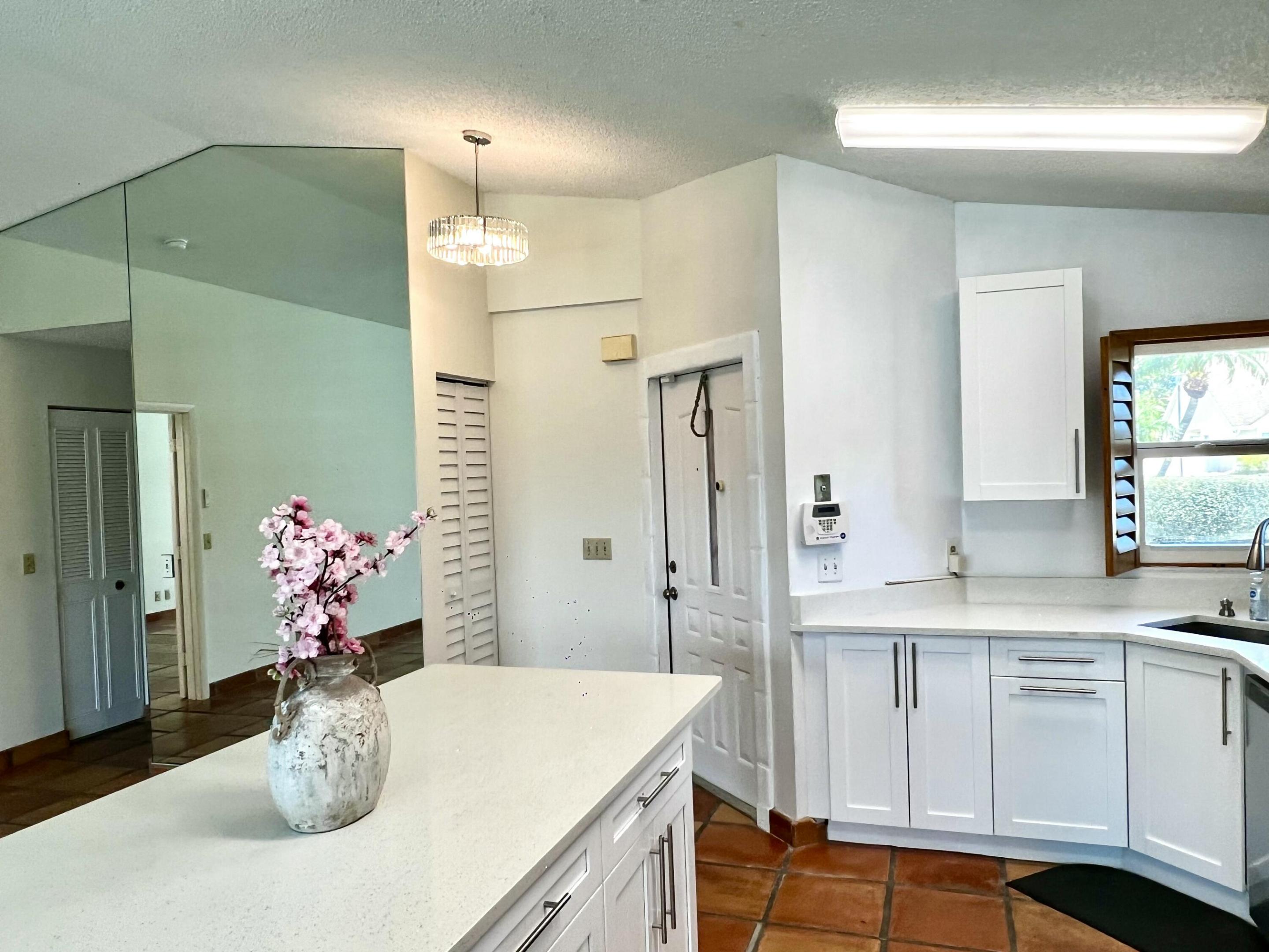 PALM CLUB WEST VILLAGE 2 - Residential