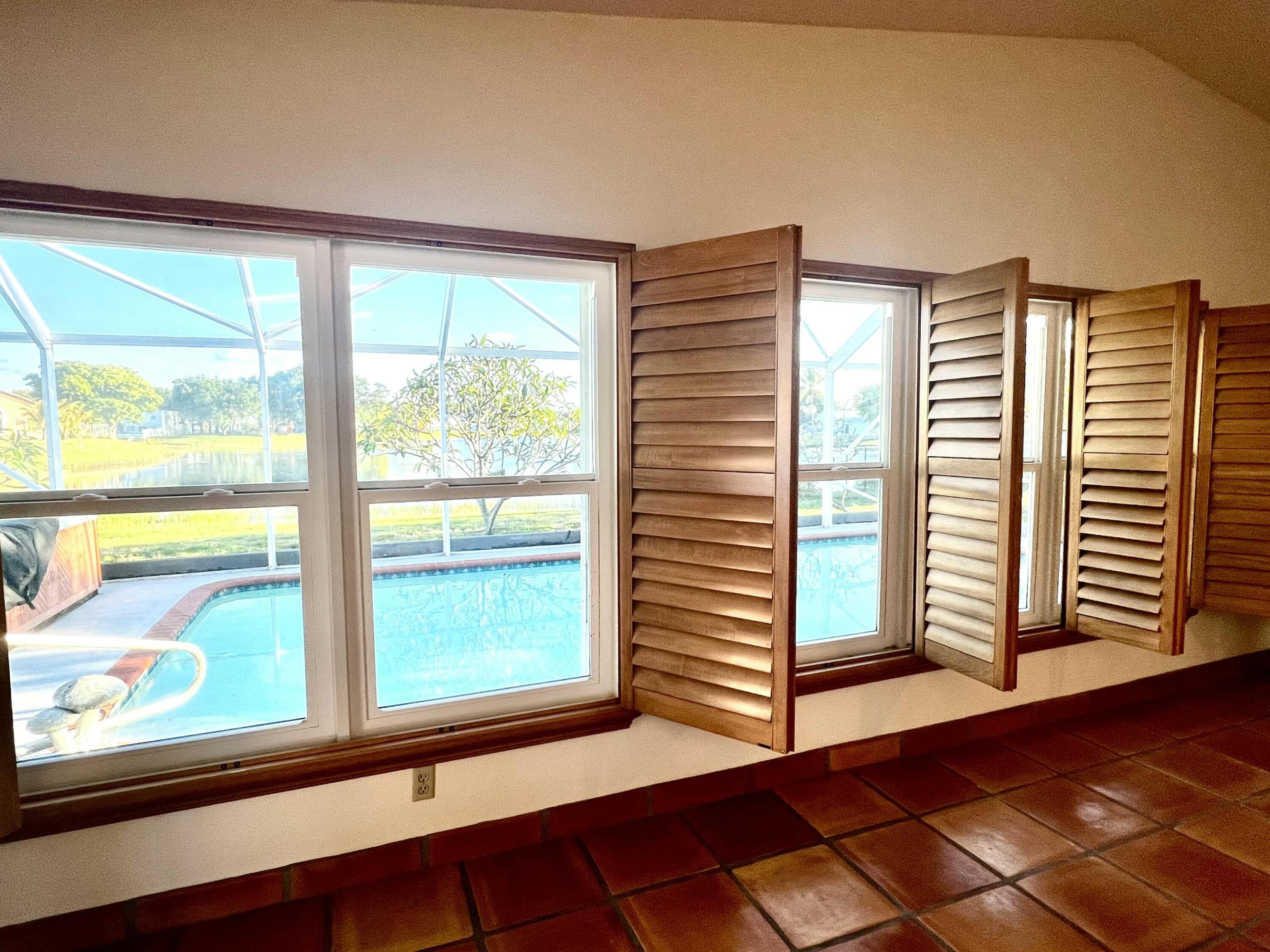 PALM CLUB WEST VILLAGE 2 - Residential