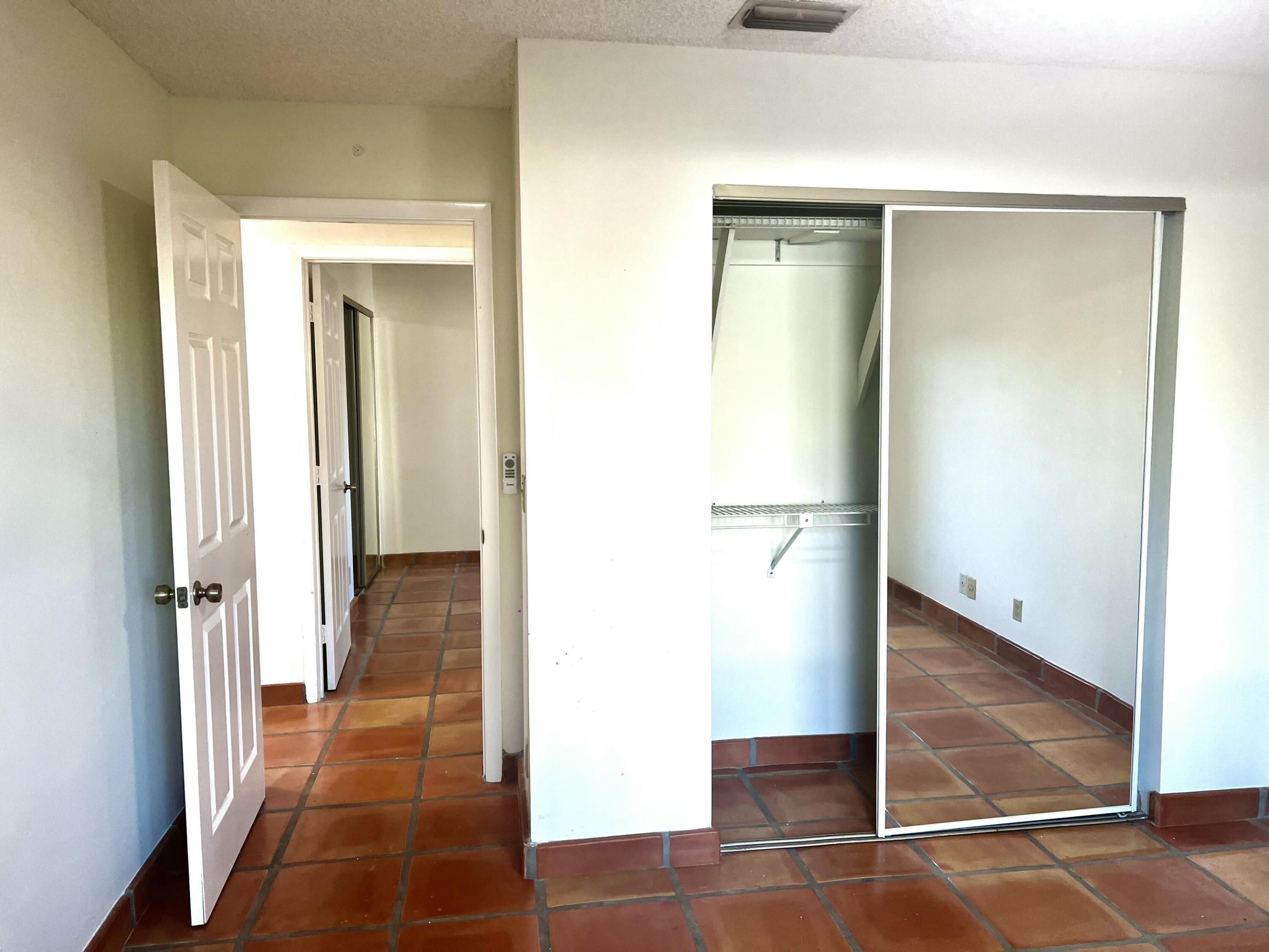 PALM CLUB WEST VILLAGE 2 - Residential