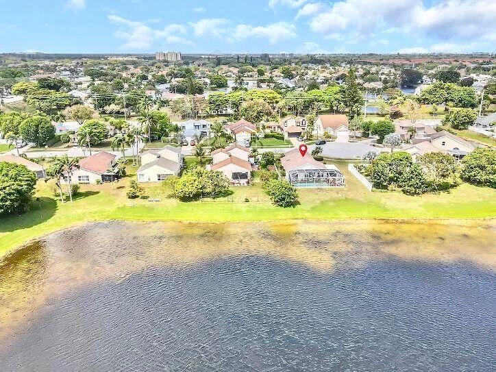 PALM CLUB WEST VILLAGE 2 - Residential