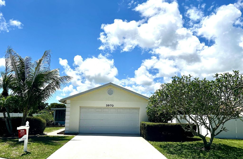 Photo of 3970 Classic Court, West Palm Beach, FL 33417 (MLS # B26016629)