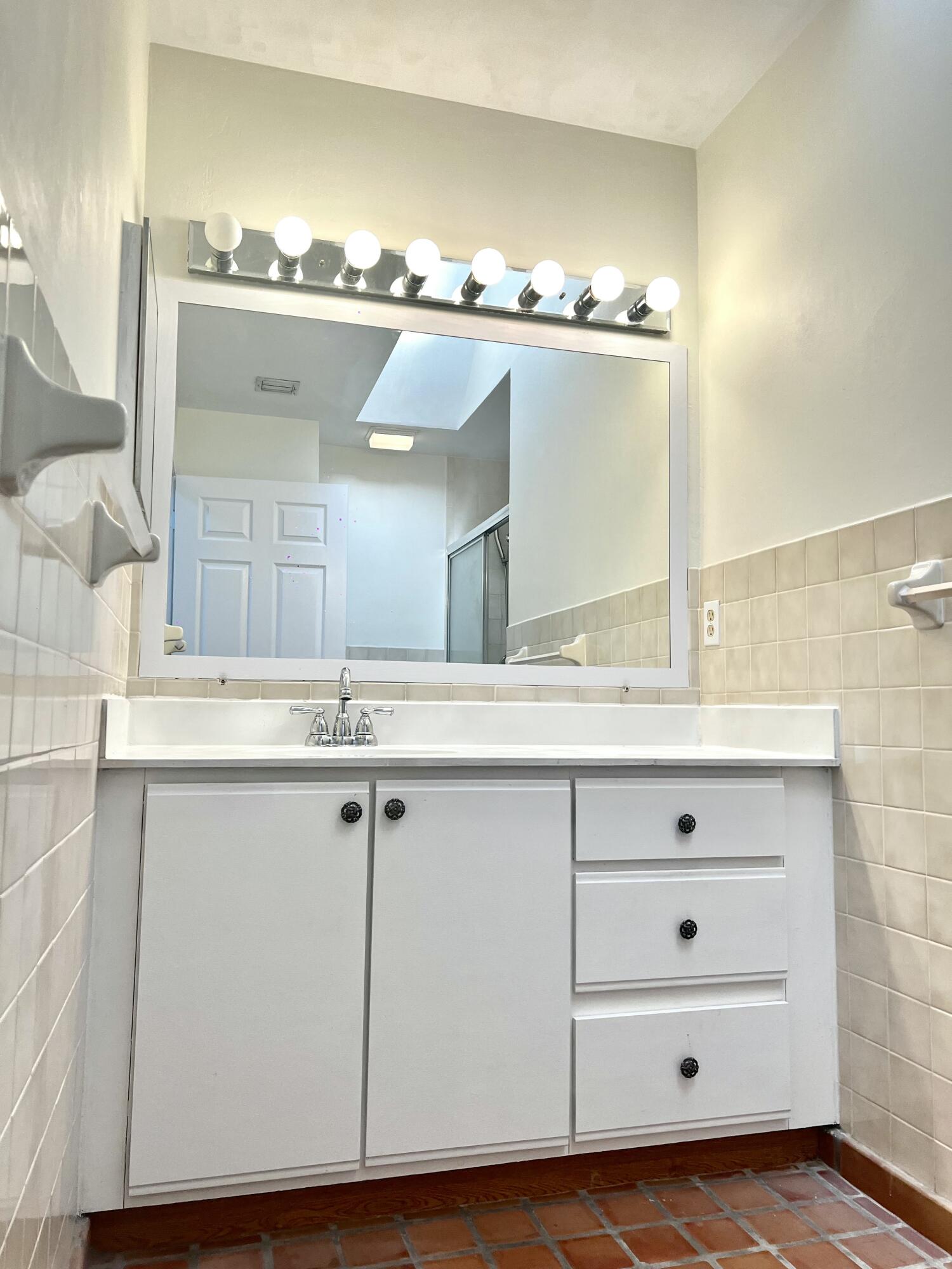 PALM CLUB WEST VILLAGE 2 - Residential