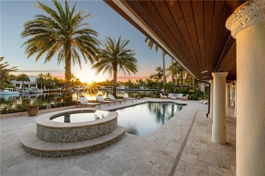 Rio Vista Isles - Residential