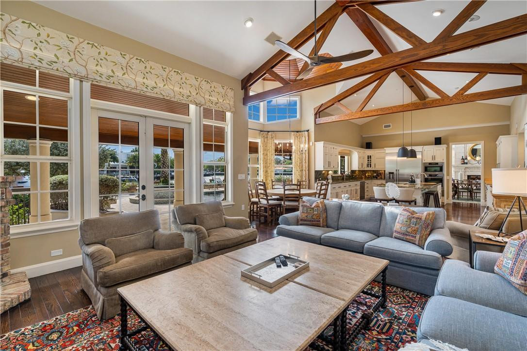 Rio Vista Isles - Residential