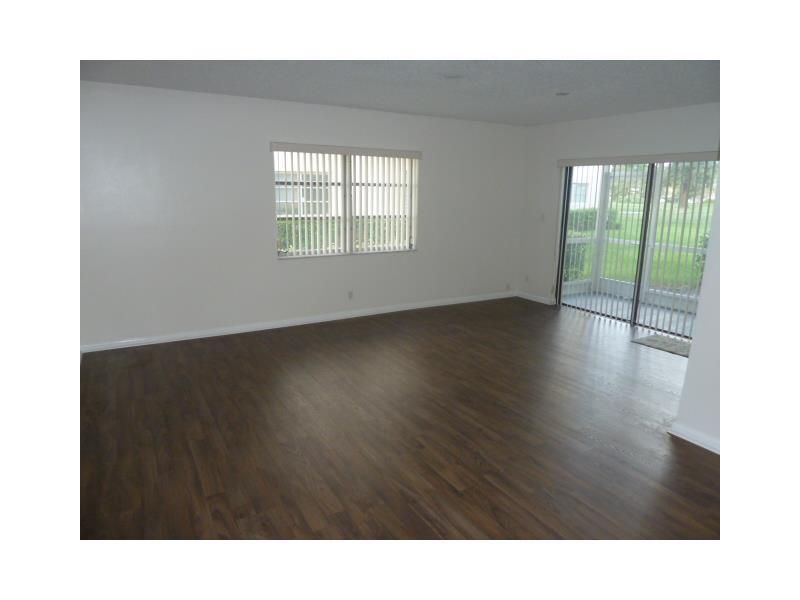 ARROWHEAD CONDO 6 - Residential Lease